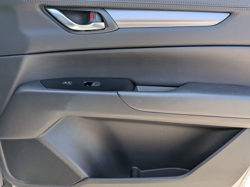 Thumbnail: 2025 Mazda CX-5 - 32