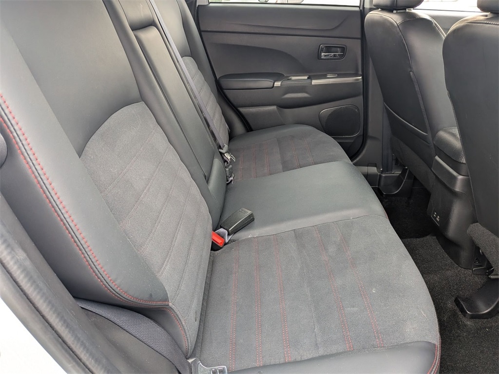 Thumbnail: 2024 Mitsubishi Outlander Sport - 31