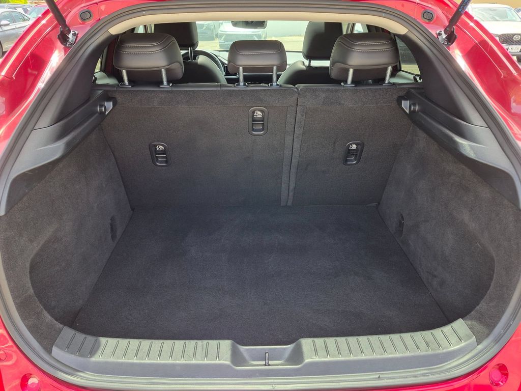 2025 Mazda CX-30 Preferred - Photo 31