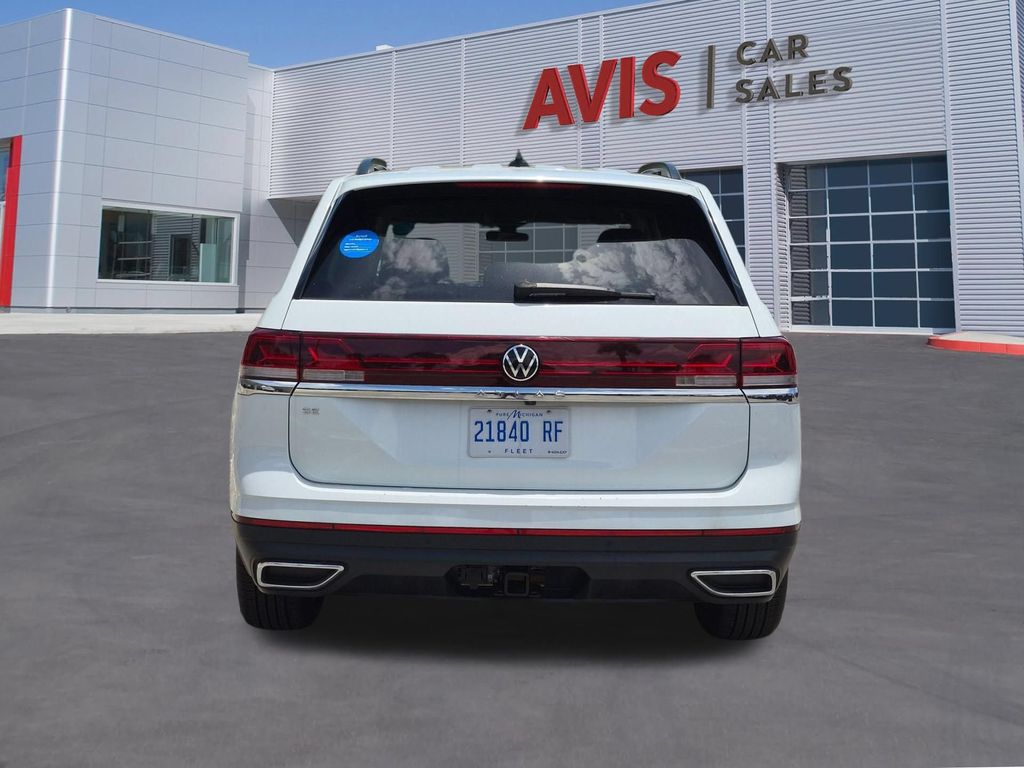2025 Volkswagen Atlas SE w/Tech - Photo 7