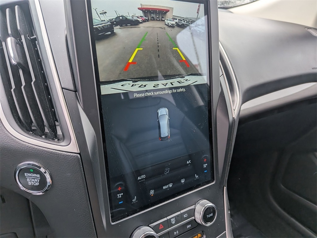 Thumbnail: 2024 Ford Edge - 17