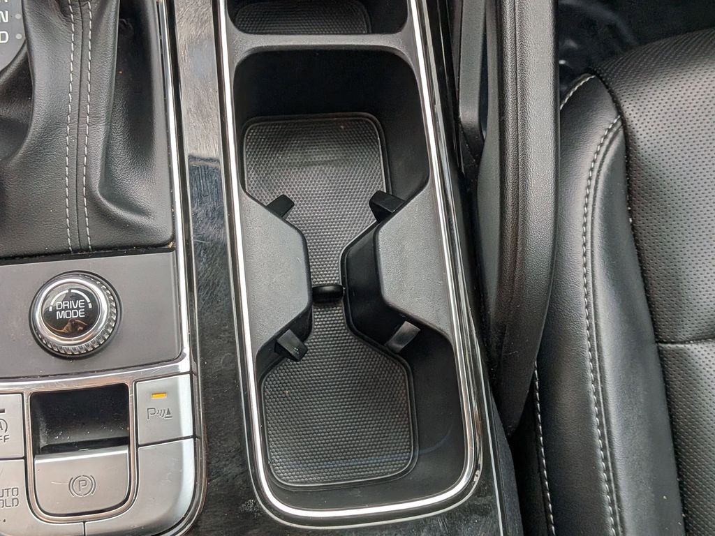 Thumbnail: 2025 Kia Telluride - 24