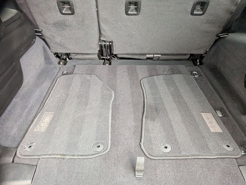 Thumbnail: 2025 Jeep Wrangler - 25