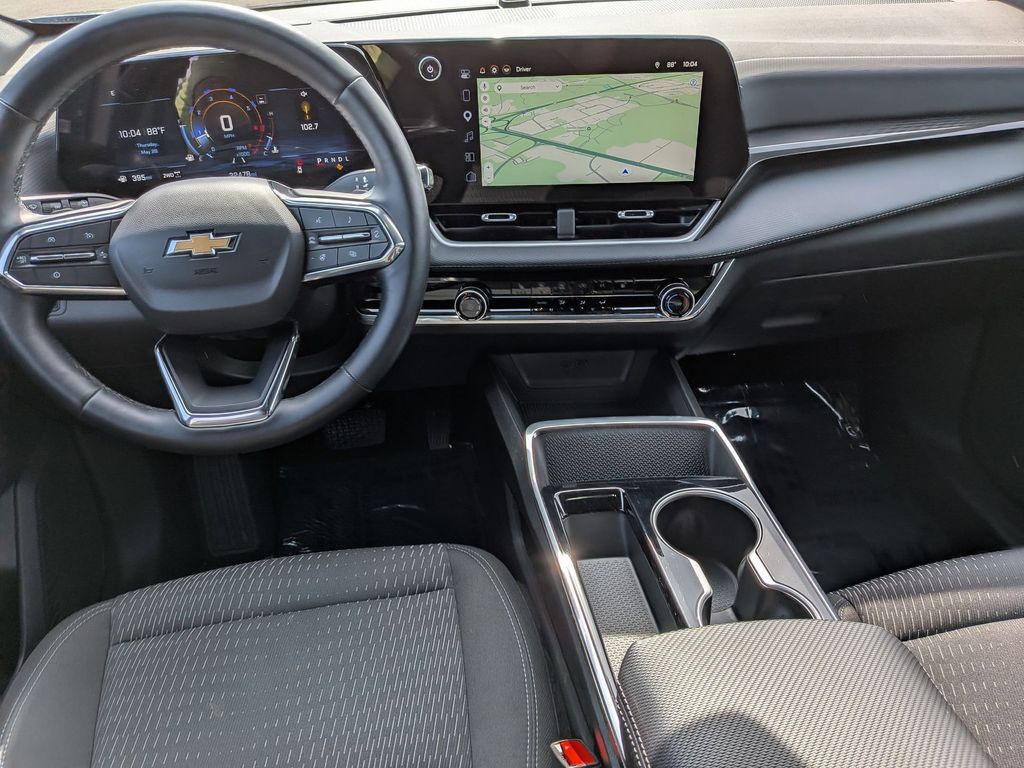 Thumbnail: 2025 Chevrolet Equinox - 25
