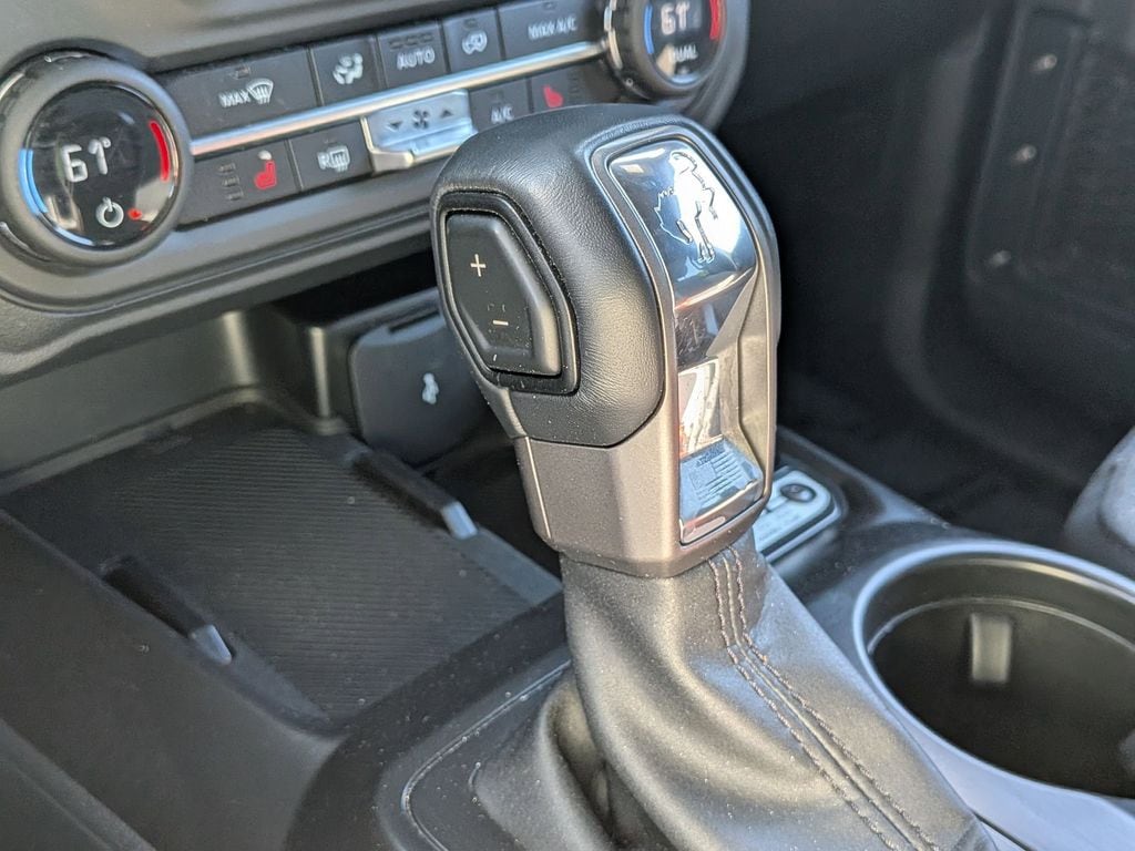 Thumbnail: 2025 Ford Bronco - 18