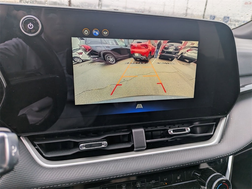 Thumbnail: 2025 Chevrolet Equinox - 19