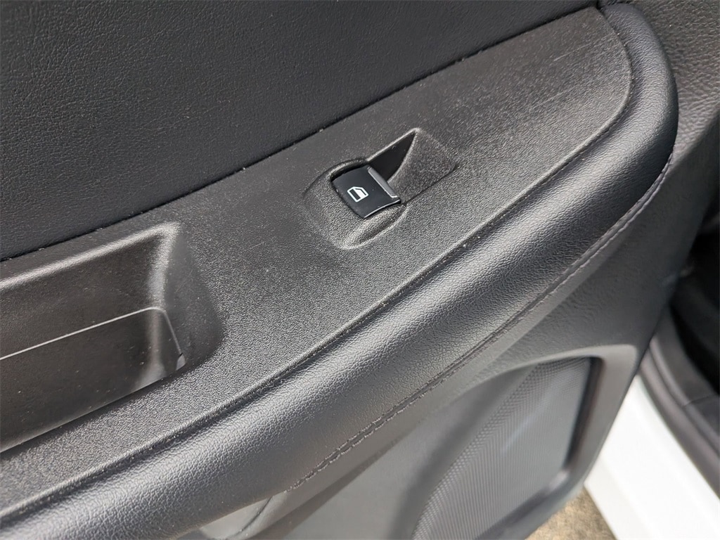 Thumbnail: 2024 Ford Edge - 27