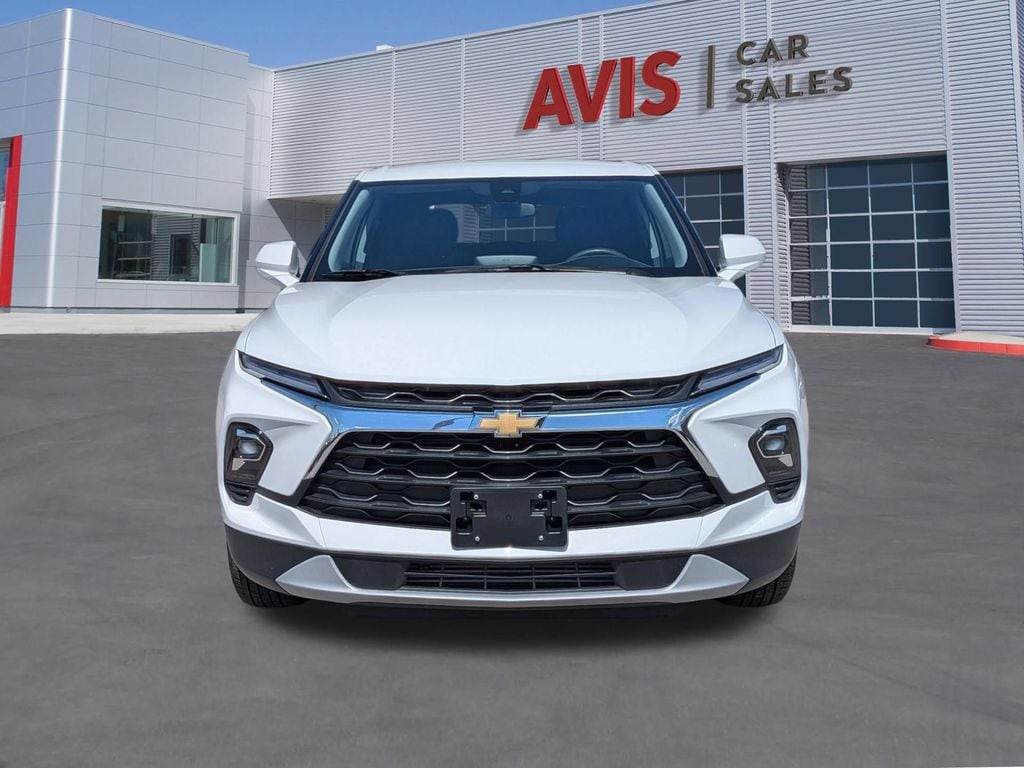 Thumbnail: 2025 Chevrolet Blazer - 2
