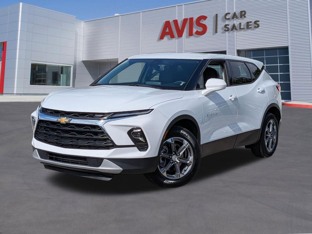 Thumbnail: 2025 Chevrolet Blazer - 1