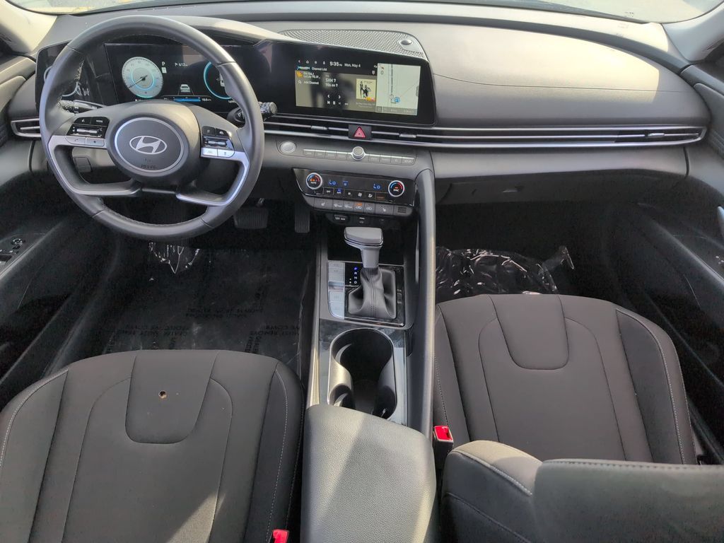 Thumbnail: 2025 Hyundai Elantra - 26