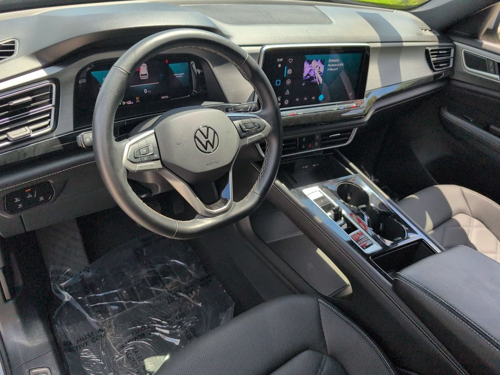 Thumbnail: 2025 Volkswagen Atlas - 15