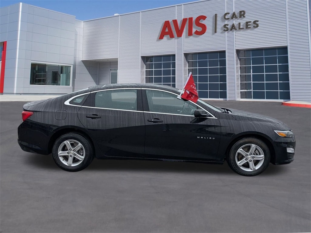 Thumbnail: 2024 Chevrolet Malibu - 5