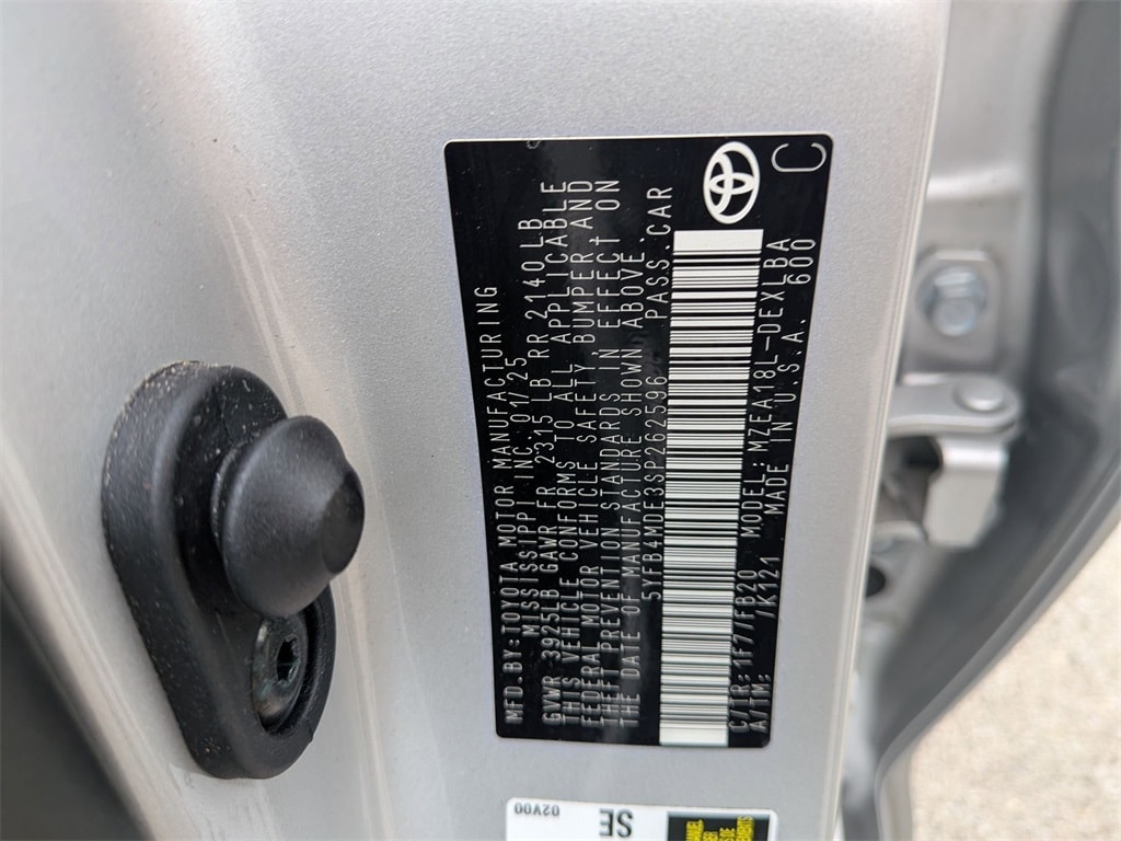 Thumbnail: 2025 Toyota Corolla - 31