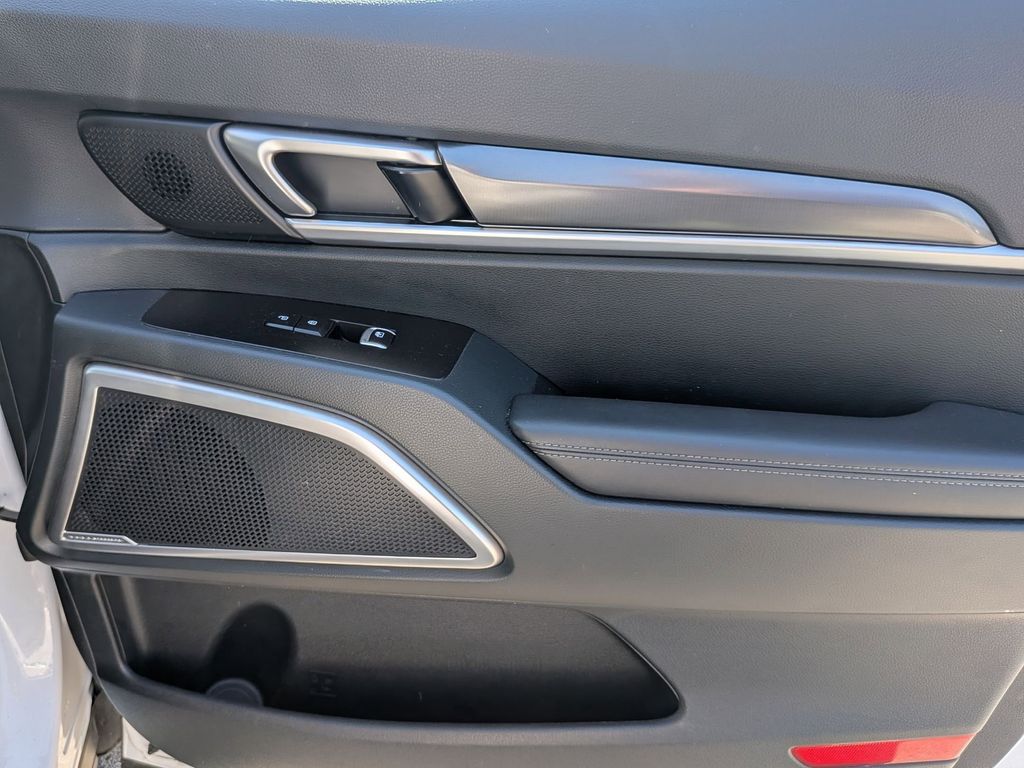 Thumbnail: 2025 Kia Telluride - 35