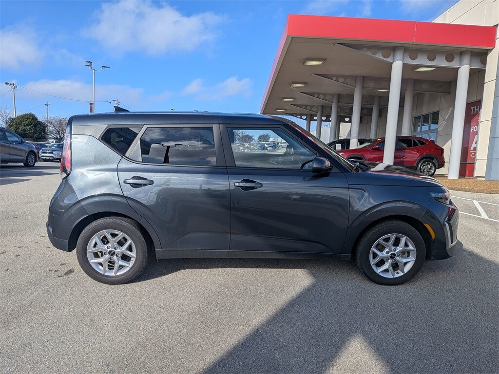 Thumbnail: 2024 Kia Soul - 5