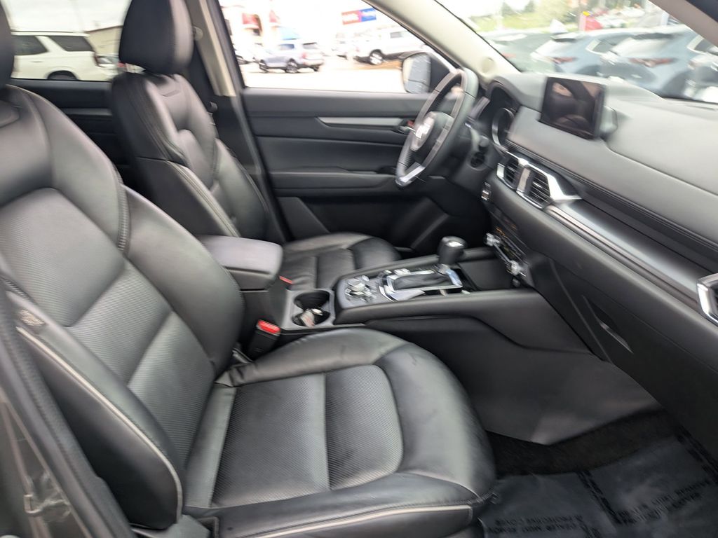 Thumbnail: 2025 Mazda CX-5 - 22