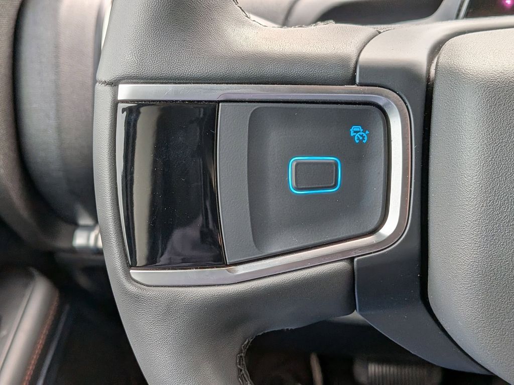 Thumbnail: 2025 Ford Expedition - 21