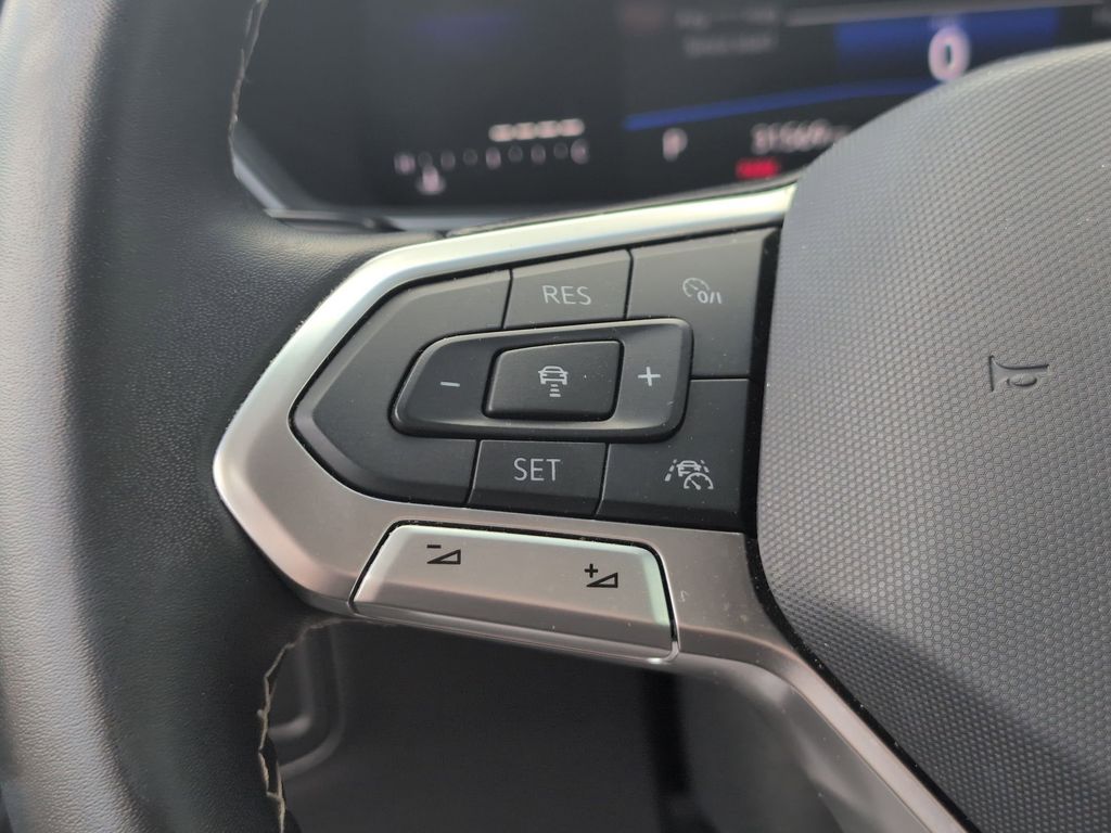 Thumbnail: 2024 Volkswagen Tiguan - 20