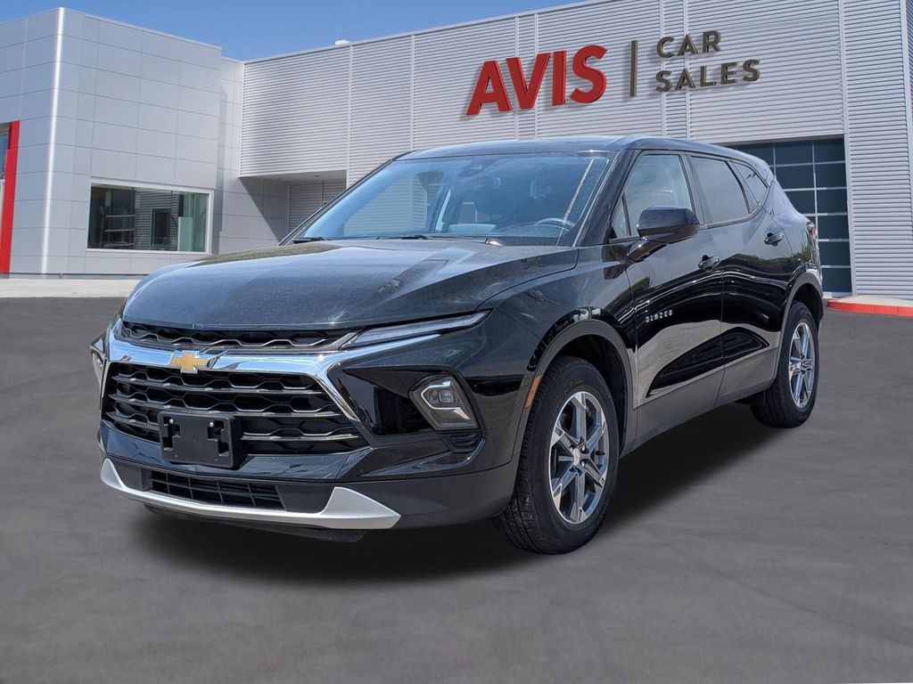 Thumbnail: 2025 Chevrolet Blazer - 1