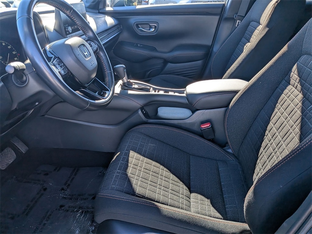 Thumbnail: 2025 Honda HR-V - 24