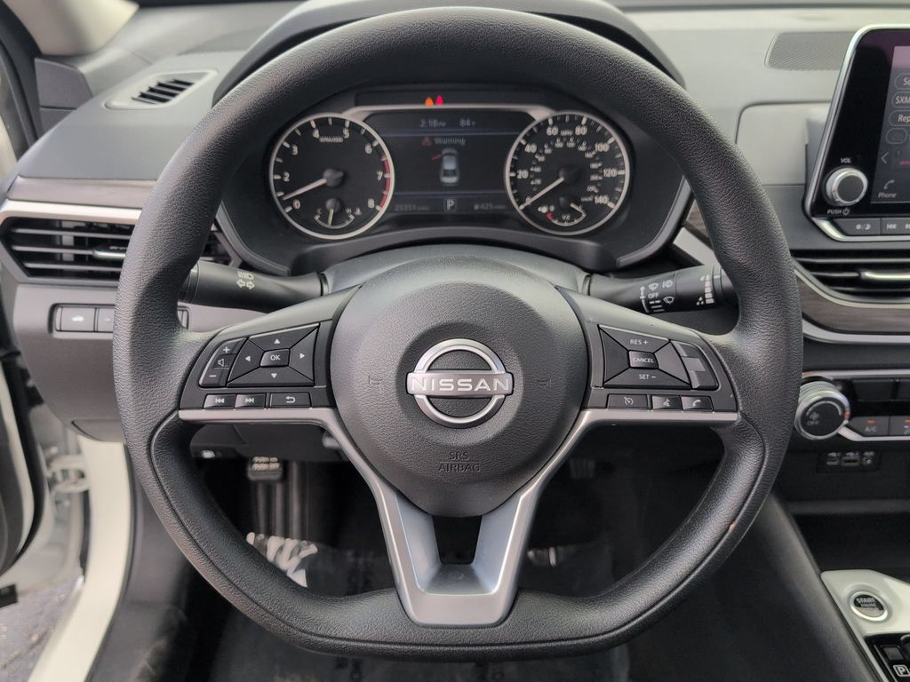 Thumbnail: 2025 Nissan Altima - 22