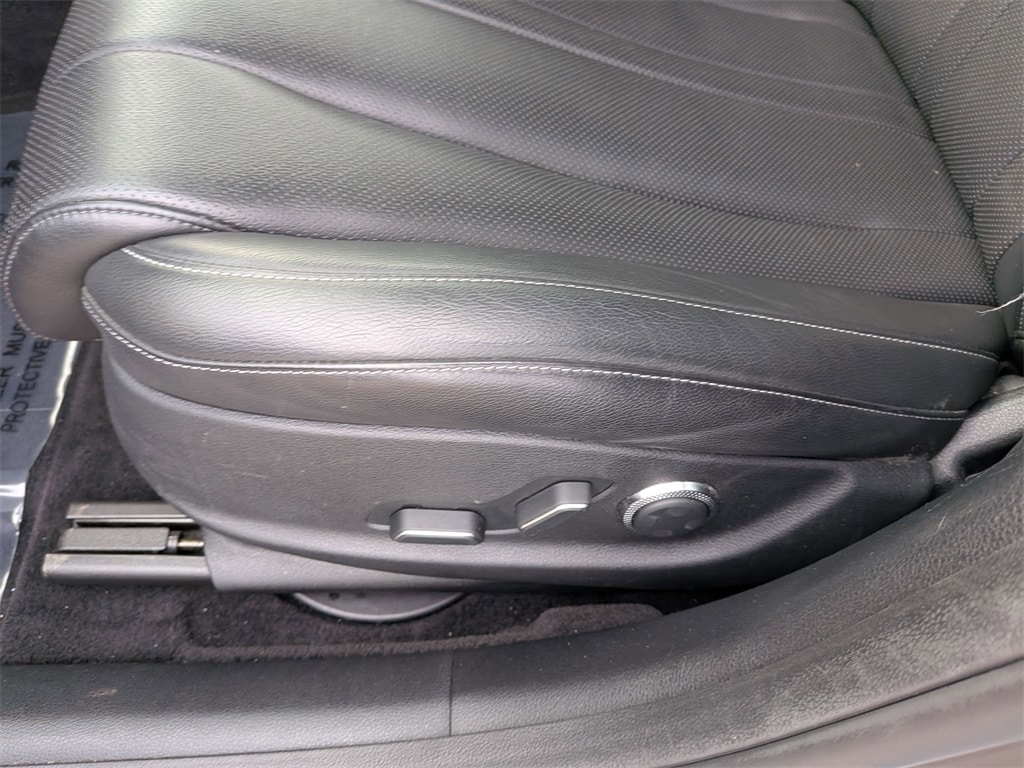 Thumbnail: 2023 Genesis G80 - 15