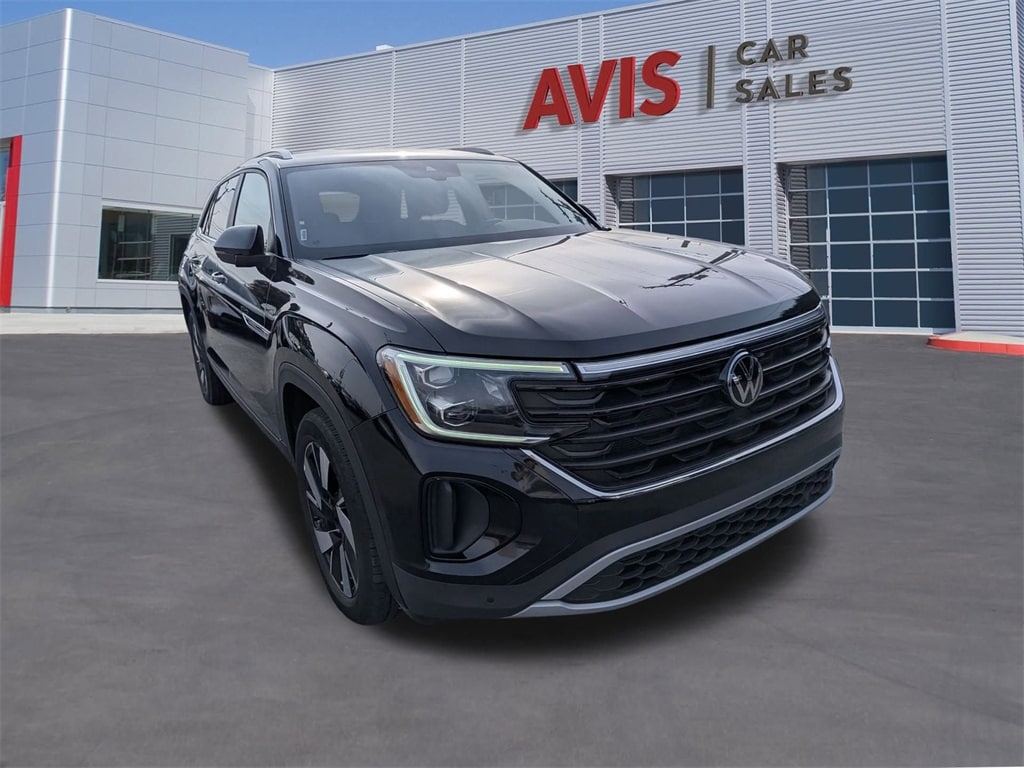 Thumbnail: 2024 Volkswagen Atlas - 3