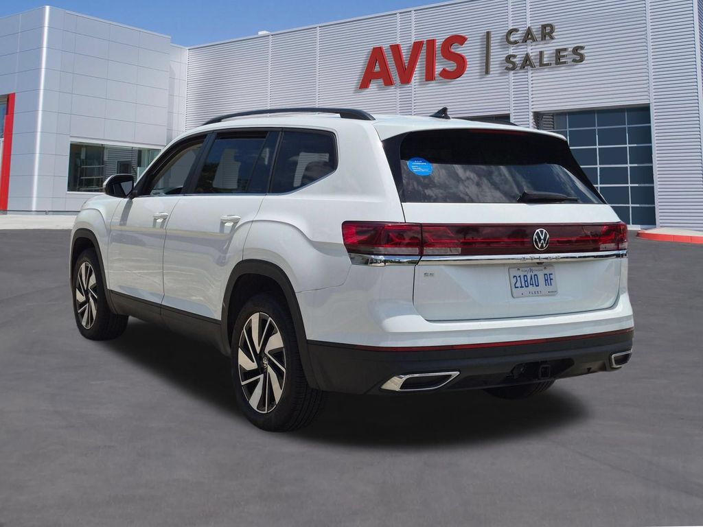 2025 Volkswagen Atlas SE w/Tech - Photo 9
