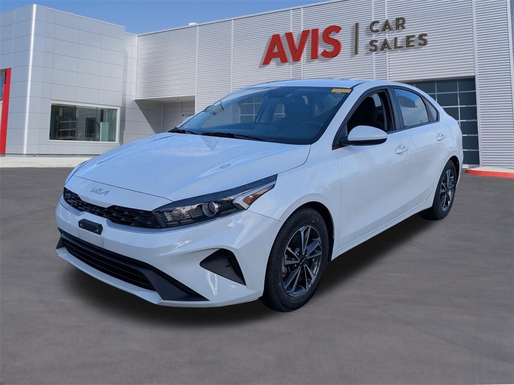2024 Kia Forte LXS's photo
