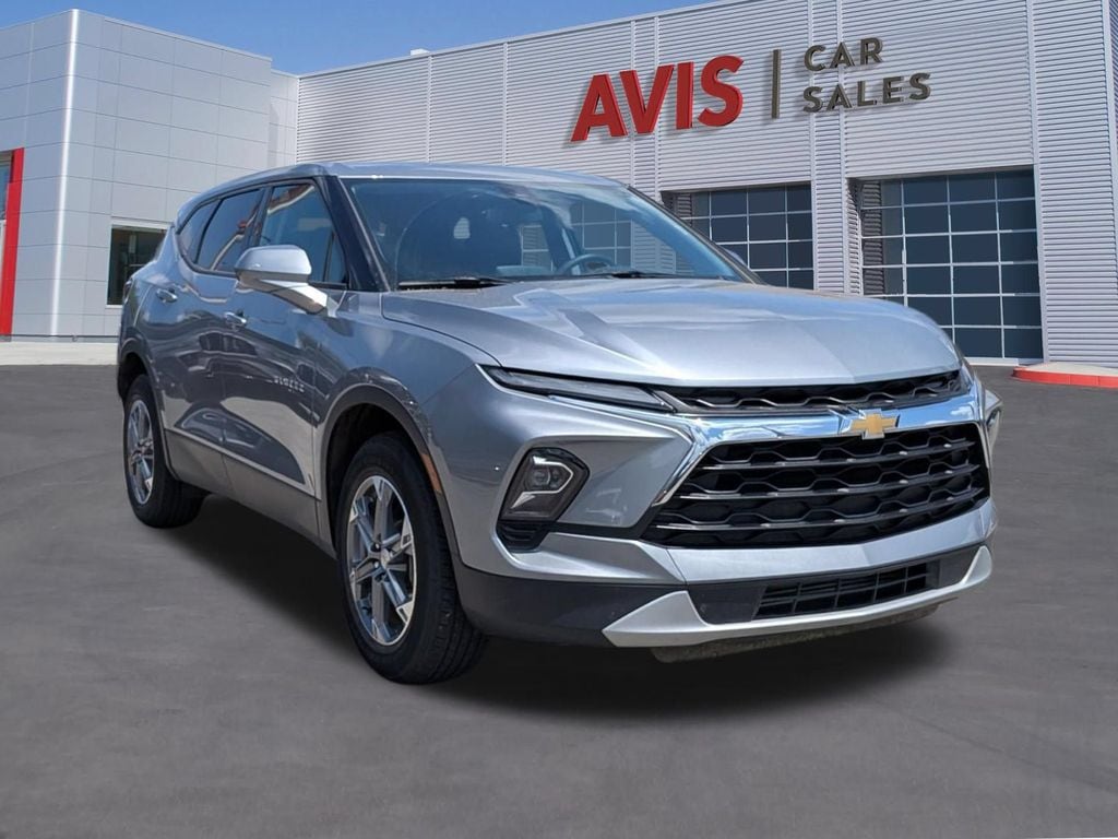 Thumbnail: 2025 Chevrolet TrailBlazer - 3