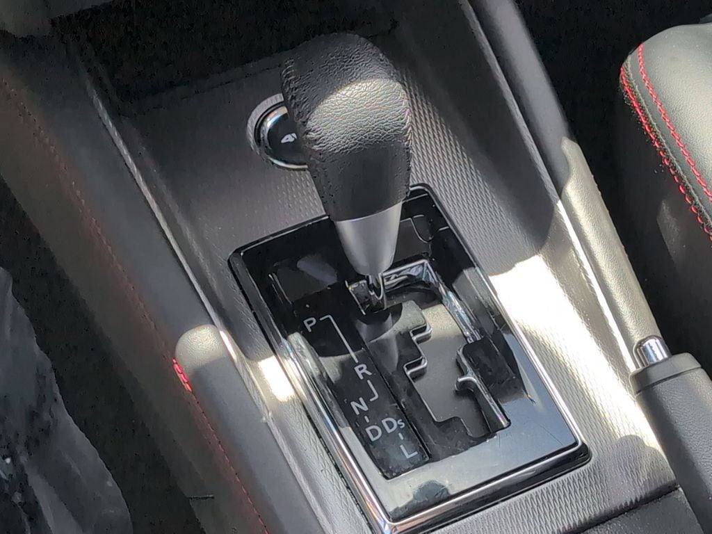 Thumbnail: 2025 Mitsubishi Outlander Sport - 19