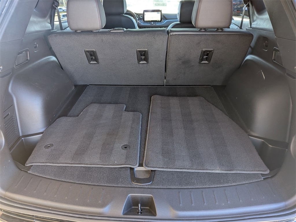 Thumbnail: 2025 Chevrolet Blazer - 30