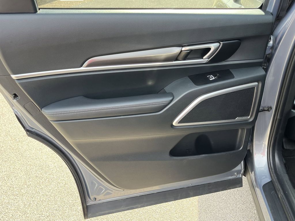 Thumbnail: 2025 Kia Telluride - 26