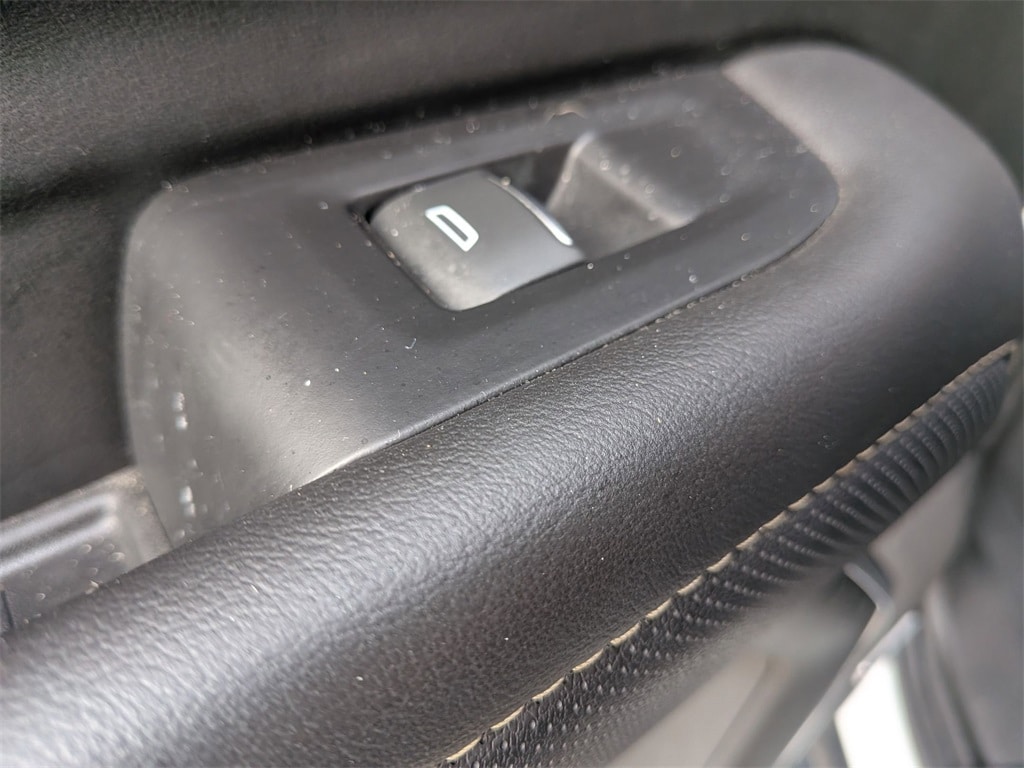 Thumbnail: 2024 Chevrolet Suburban - 28