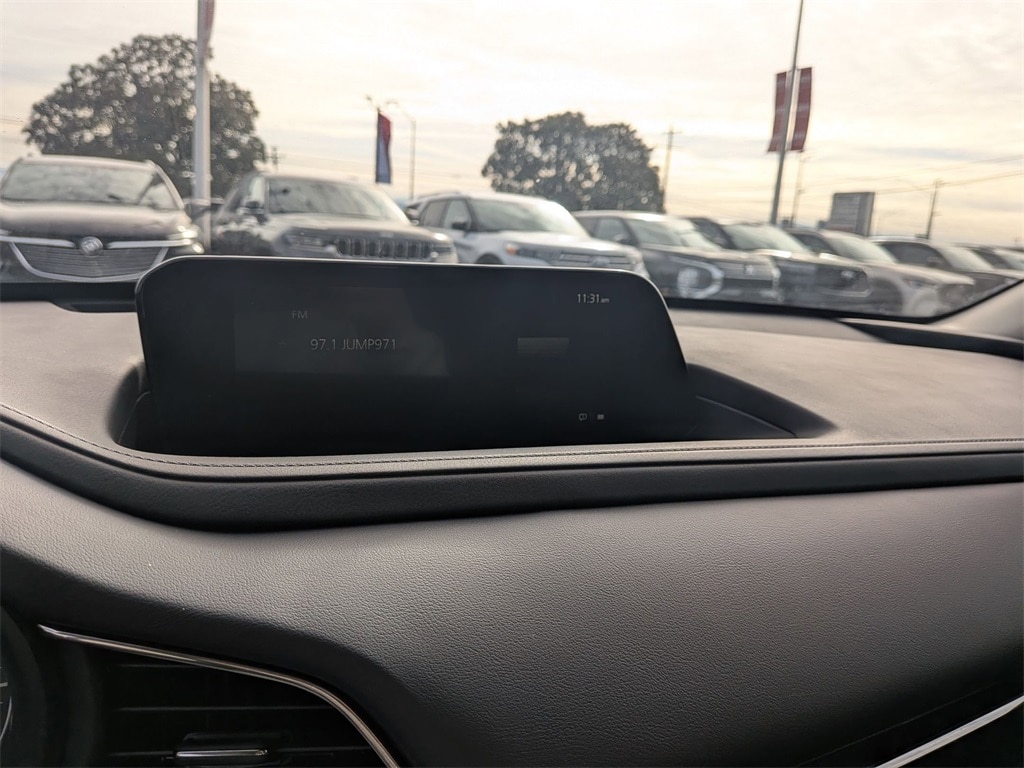 Thumbnail: 2025 Mazda CX-30 - 17