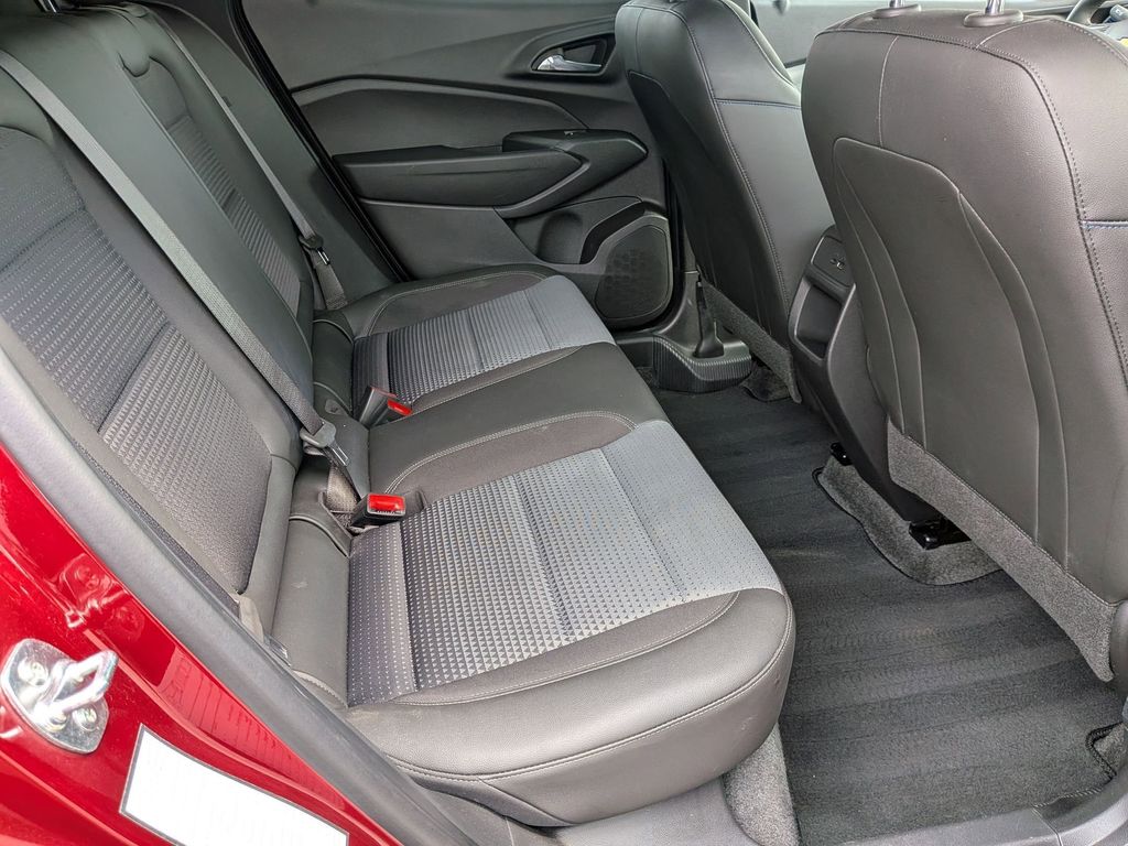 Thumbnail: 2025 Chevrolet Trax - 29