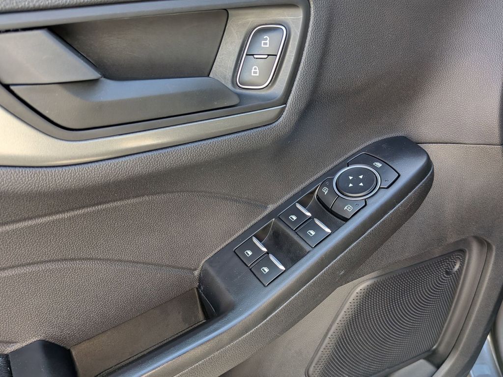 Thumbnail: 2025 Ford Escape - 13