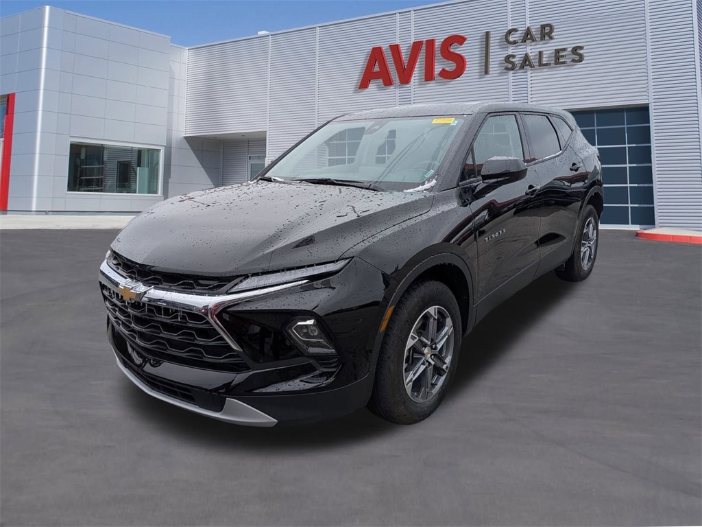 Thumbnail: 2025 Chevrolet Blazer - 1