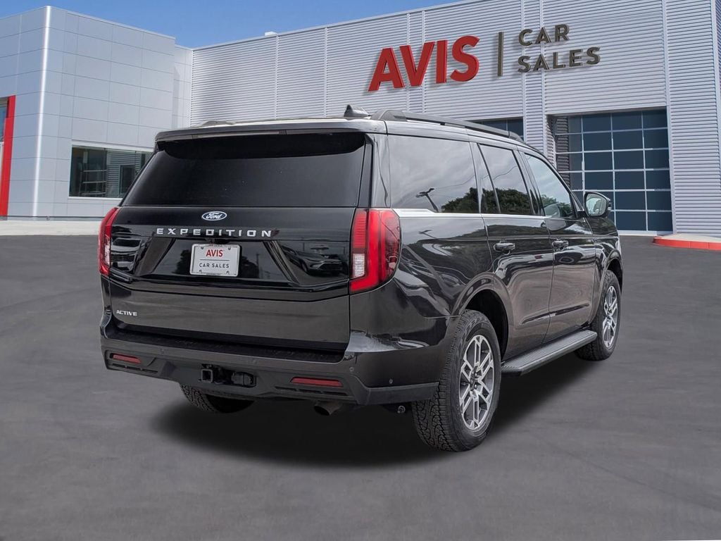 Thumbnail: 2025 Ford Expedition - 6