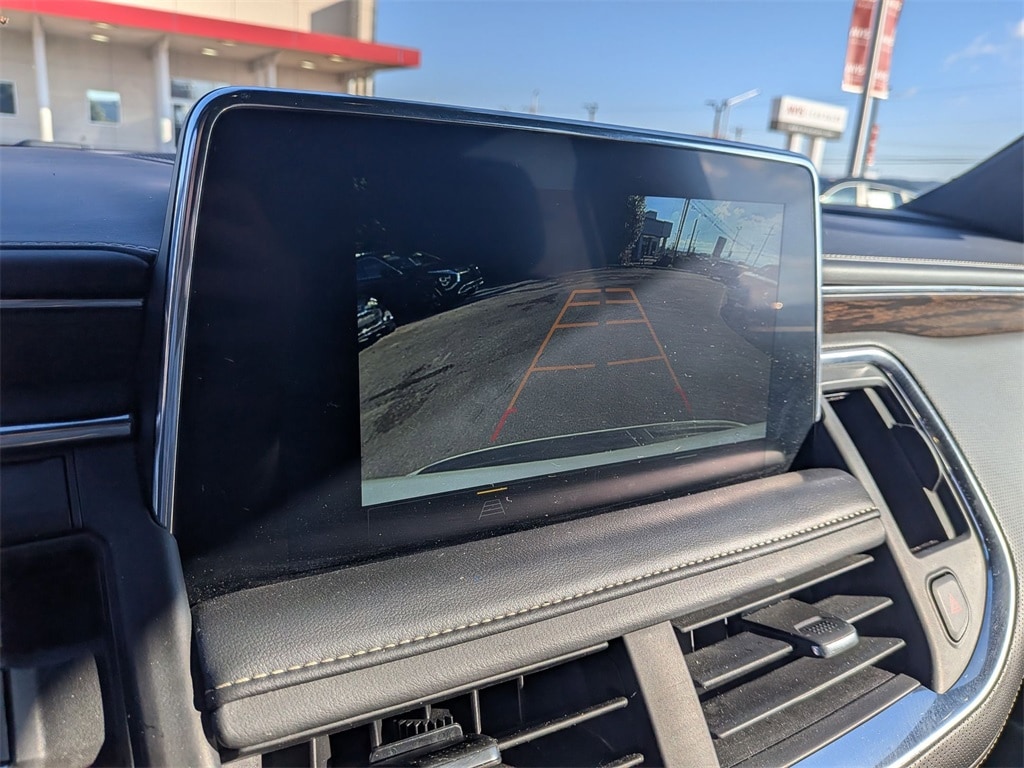 Thumbnail: 2023 Chevrolet Suburban - 18