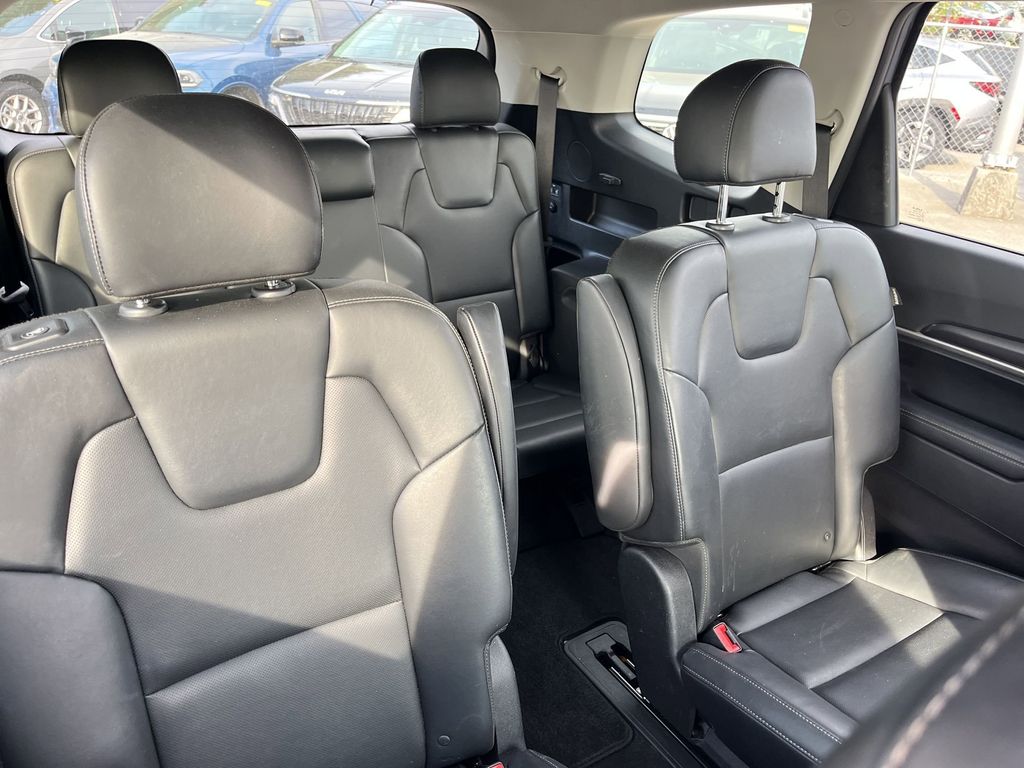 Thumbnail: 2025 Kia Telluride - 30