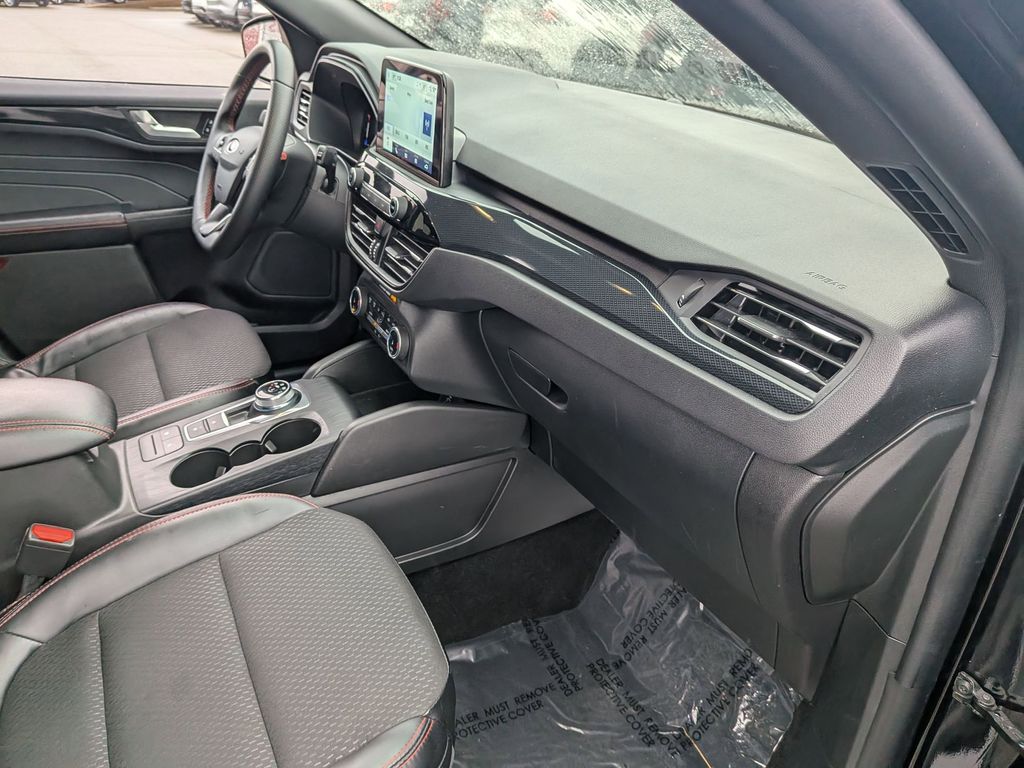 Thumbnail: 2025 Ford Escape - 29