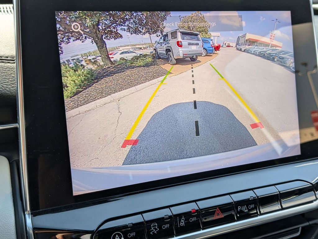 Thumbnail: 2025 Jeep Compass - 17