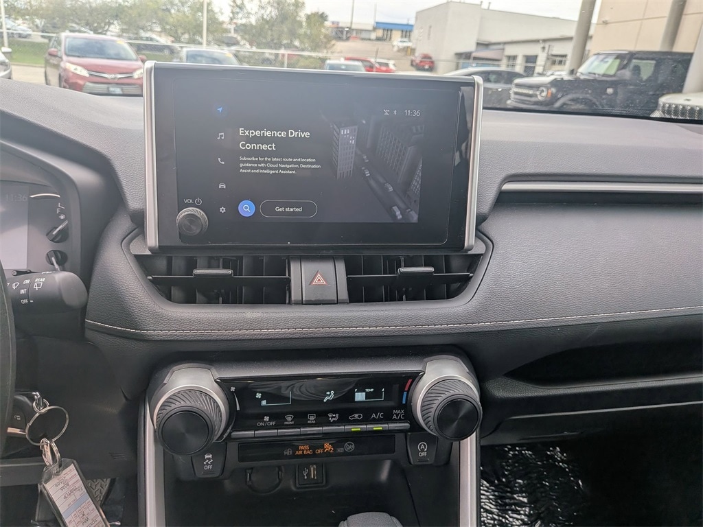 Thumbnail: 2025 Toyota RAV4 - 19