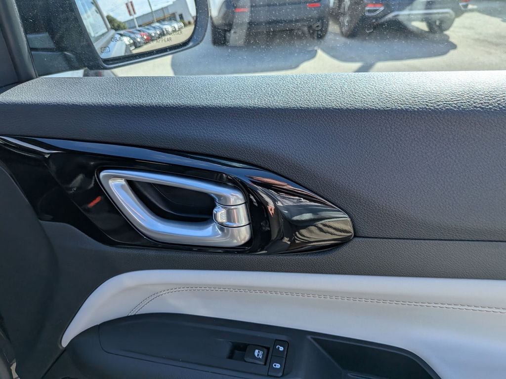 Thumbnail: 2025 Jeep Compass - 28