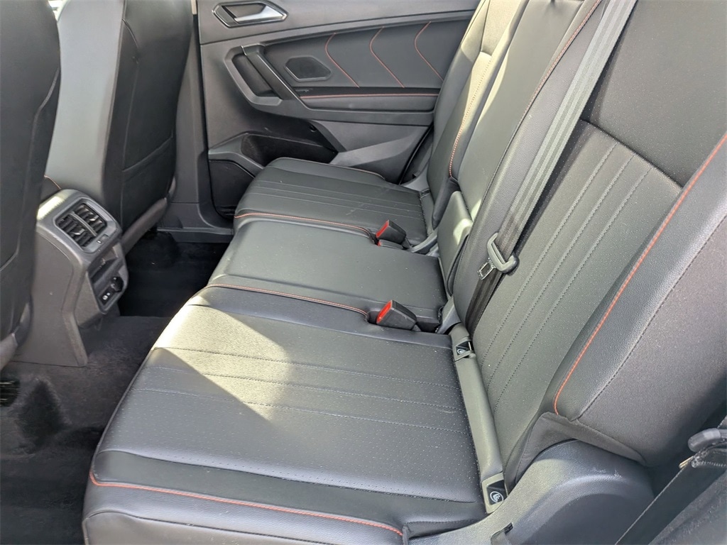 Thumbnail: 2024 Volkswagen Tiguan - 26