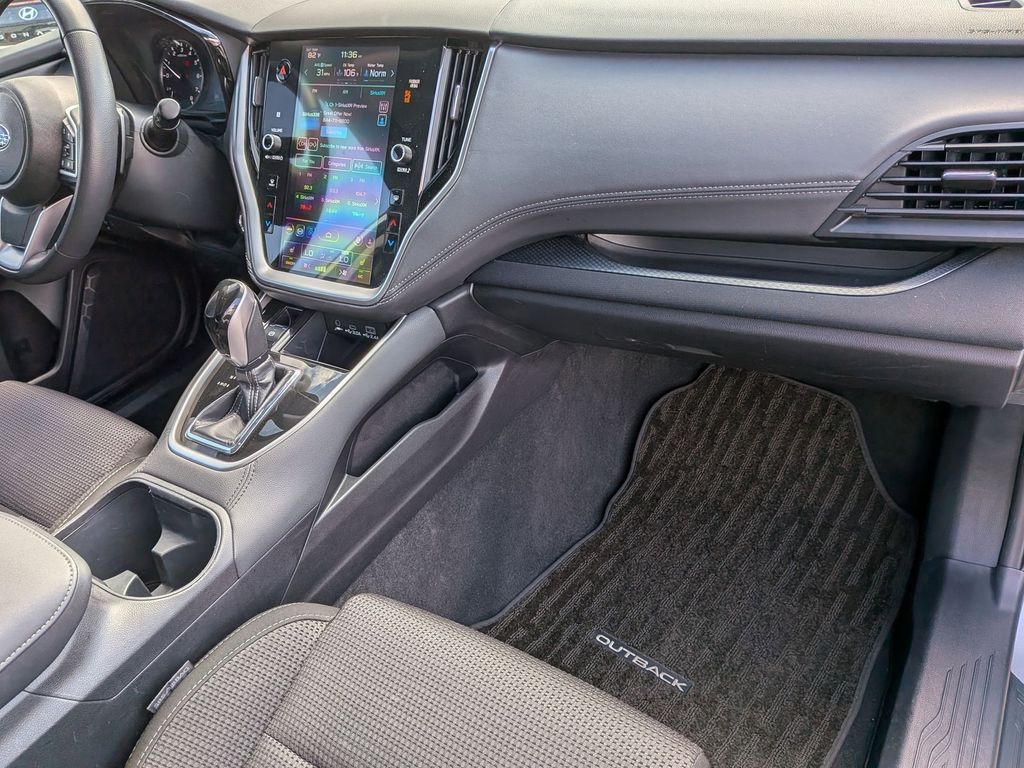 Thumbnail: 2025 Subaru Outback - 32