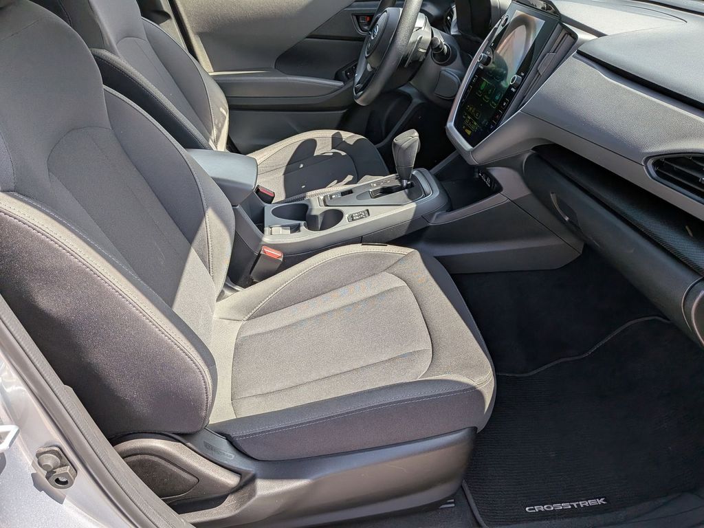 Thumbnail: 2025 Subaru Crosstrek - 31