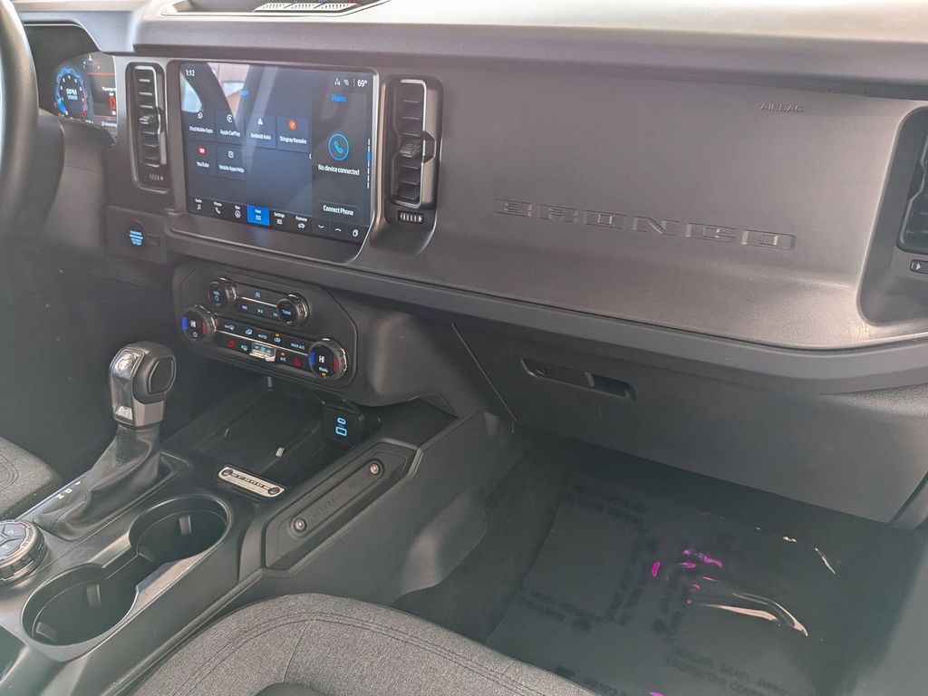 Thumbnail: 2025 Ford Bronco - 26