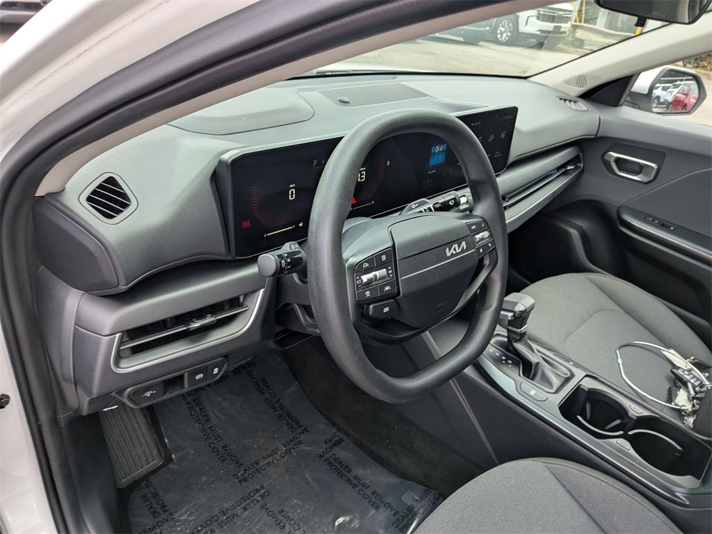 Thumbnail: 2025 Kia K4 - 15